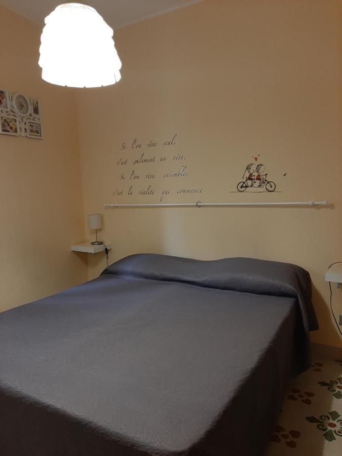 צ'פאלו Perla Marina Apartment מראה חיצוני תמונה